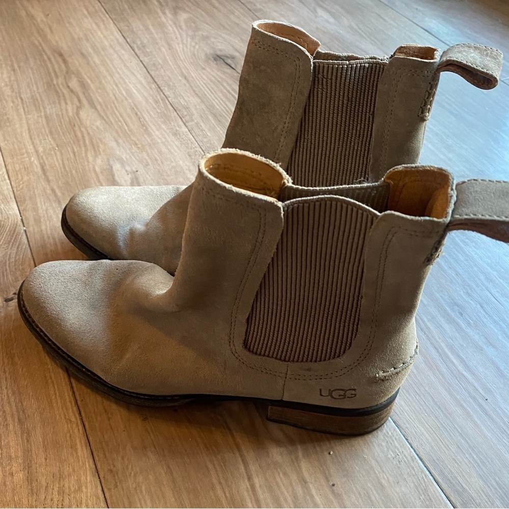UGG Beige Suede Hillhurst Boots